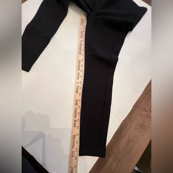 LOFT SIGNATURE SOFTBLEND LEGGINGS. BLACK, HIGH WAISTED, WIDE WAISTBAND. 
P SMALL - Picture 7 of 12